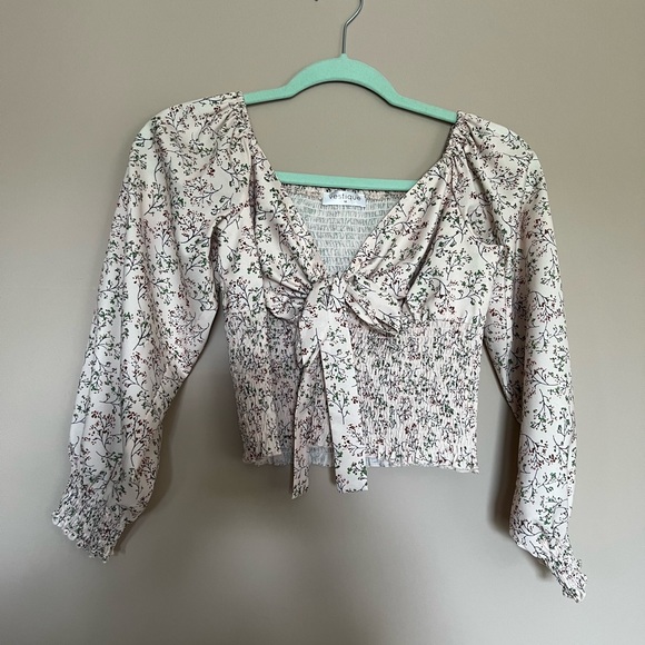 Tie front top - Picture 1 of 3